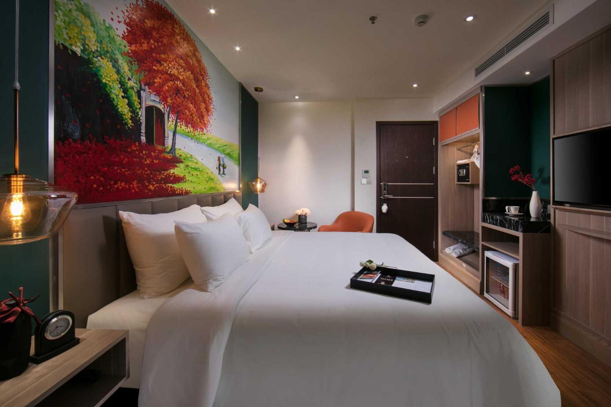 Aurora Premium - A Lifestyle Hotel Ханой Екстериор снимка
