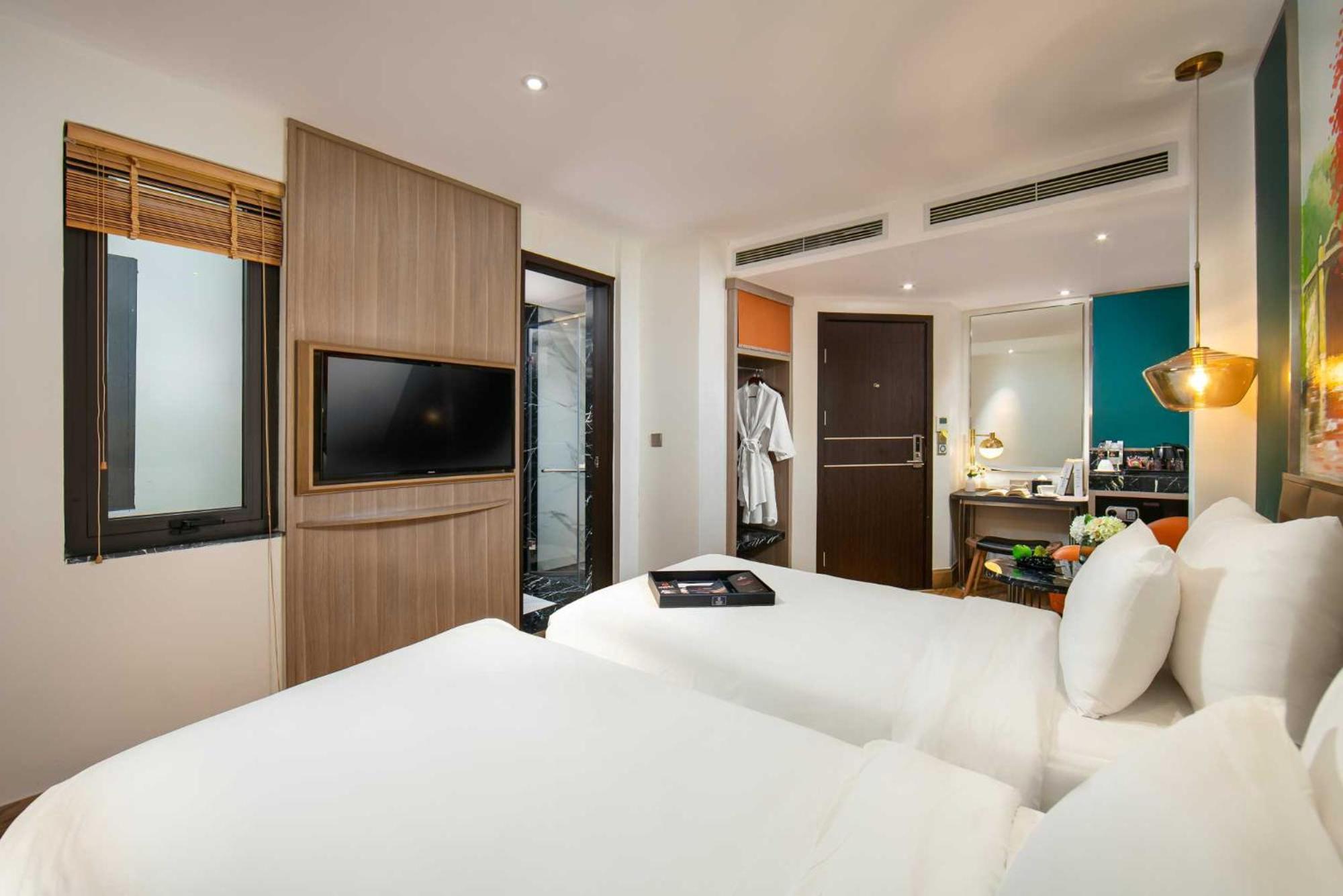 Aurora Premium - A Lifestyle Hotel Ханой Екстериор снимка